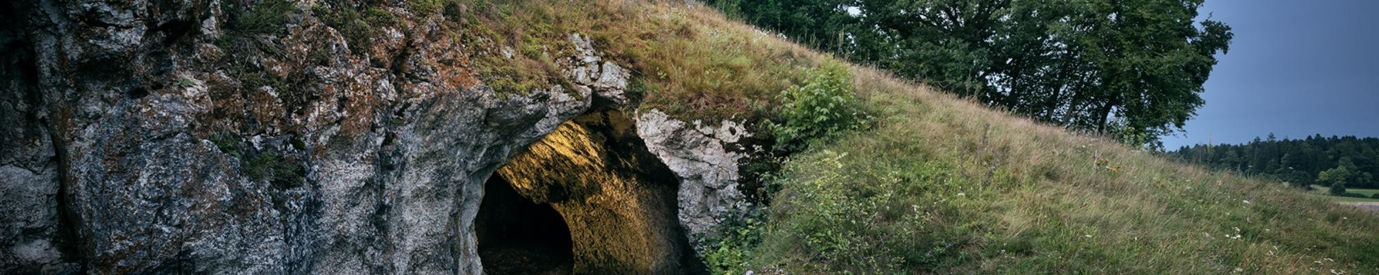 Vogelherdhöhle im Archäopark Vogelherd